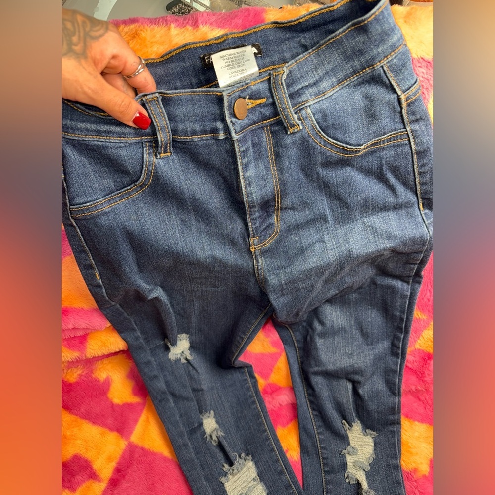 Fashion Nova Blue Distressed Skinny Jeans - Picture 4 of 7